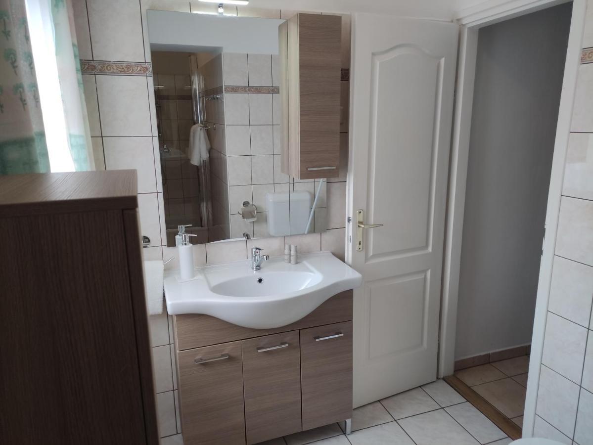 Zsanett Appartement Hévíz Екстериор снимка