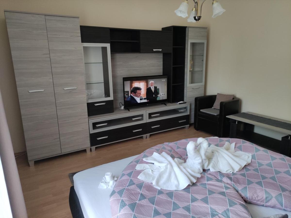 Zsanett Appartement Hévíz Екстериор снимка