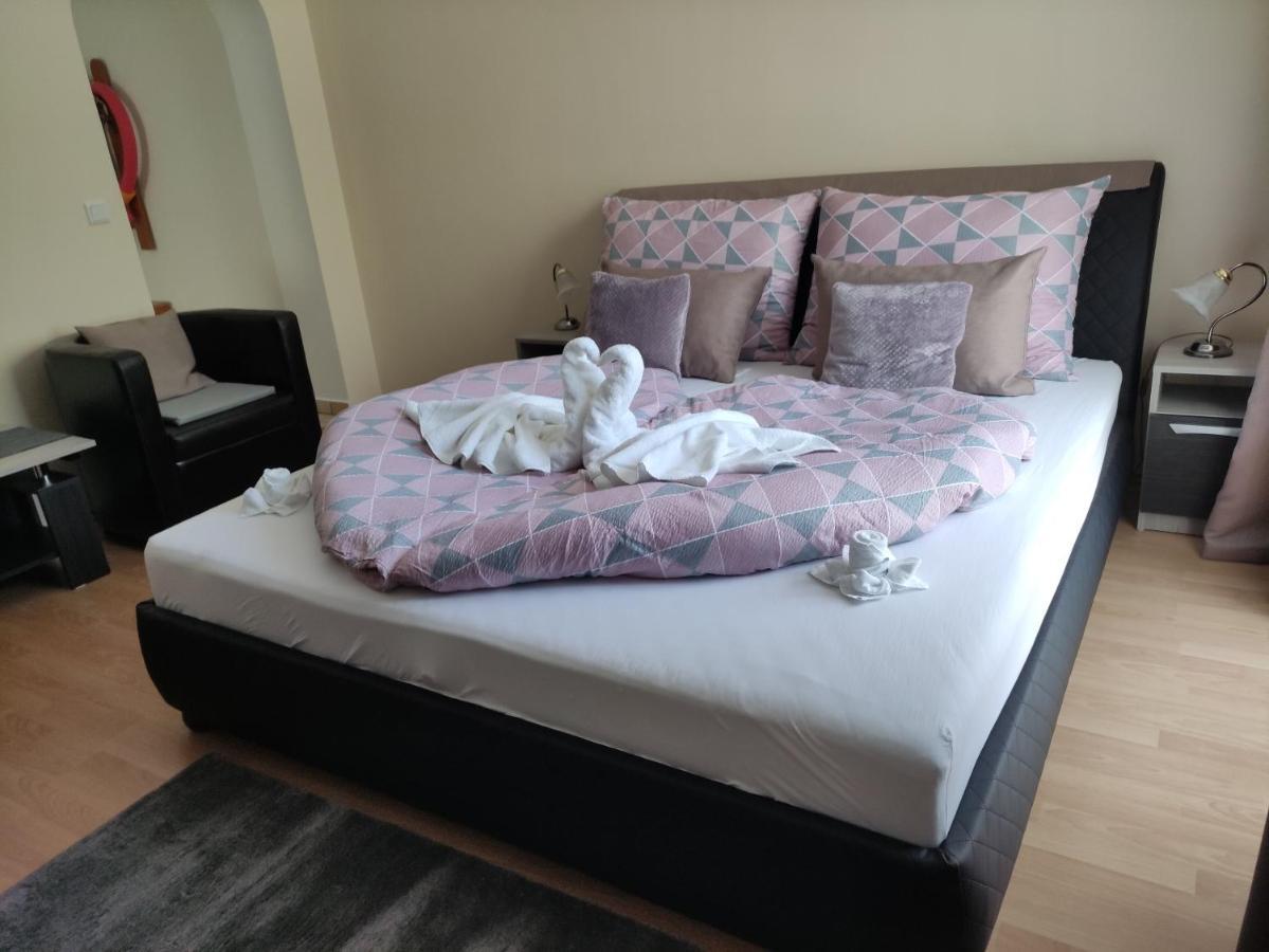 Zsanett Appartement Hévíz Екстериор снимка