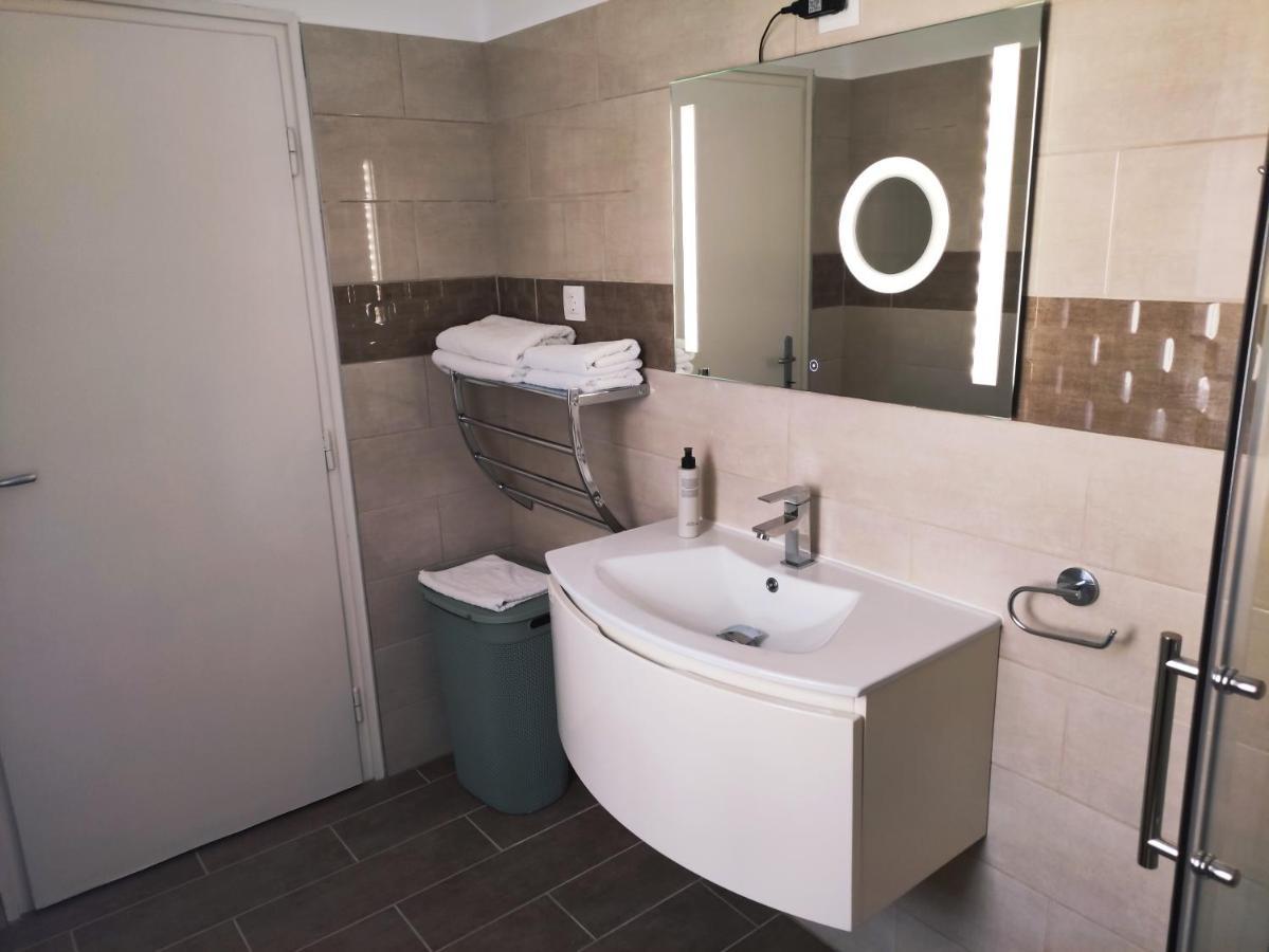 Zsanett Appartement Hévíz Стая снимка