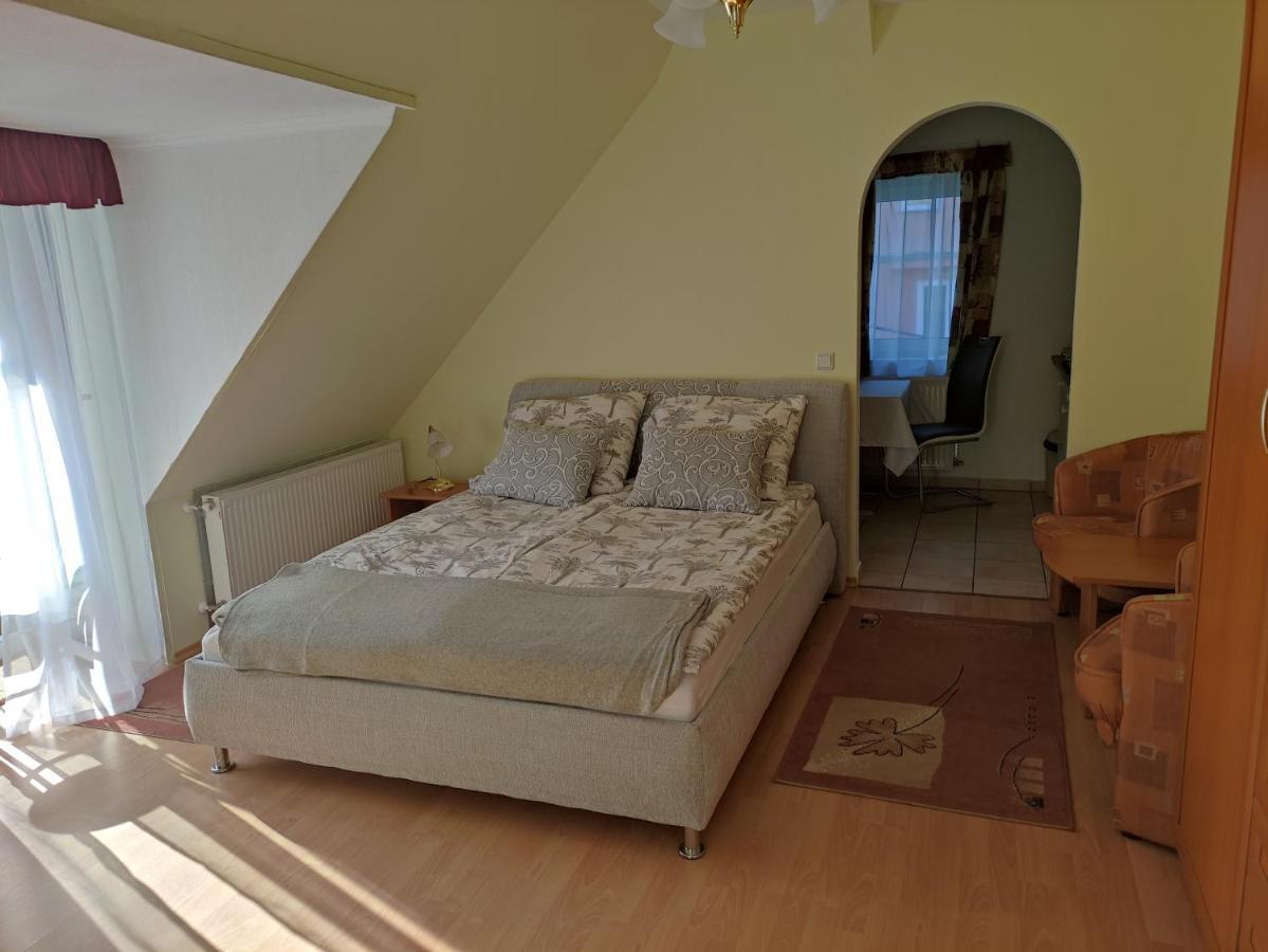 Zsanett Appartement Hévíz Екстериор снимка