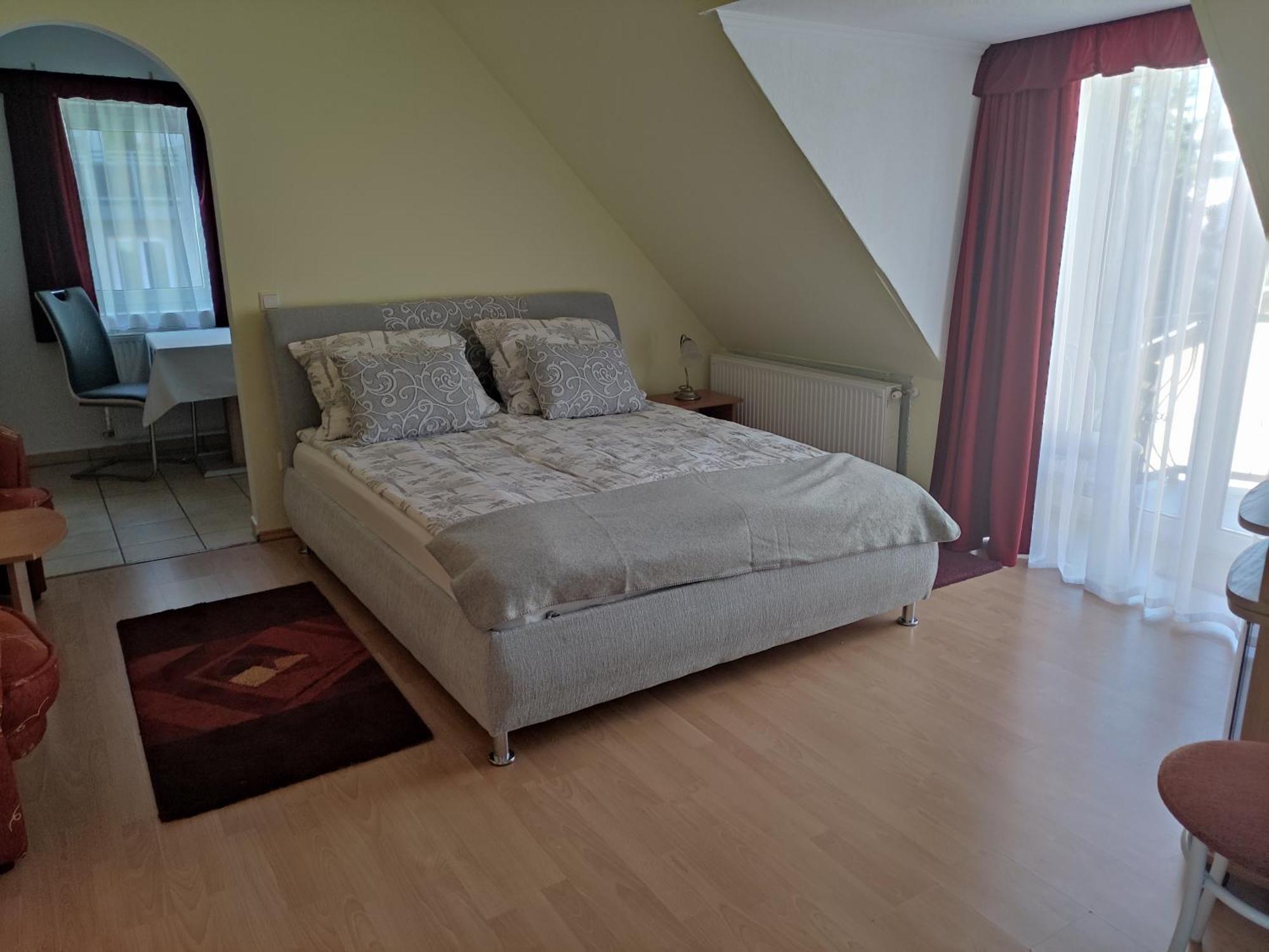 Zsanett Appartement Hévíz Стая снимка